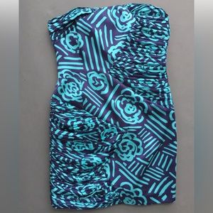 BCBG Strapless Blue Satin Mini Formal Dress. Size 6
